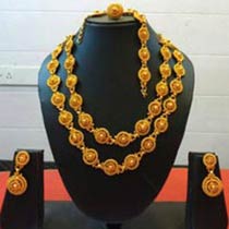 Gold Necklace Set